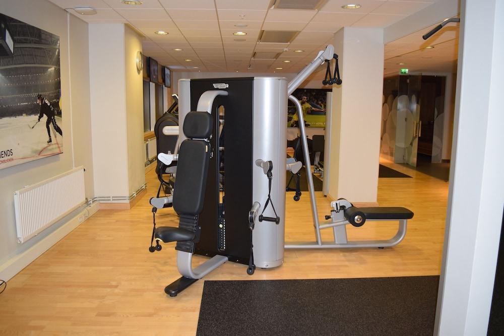 Quality Hotel Strawberry Arena Солна Екстериор снимка